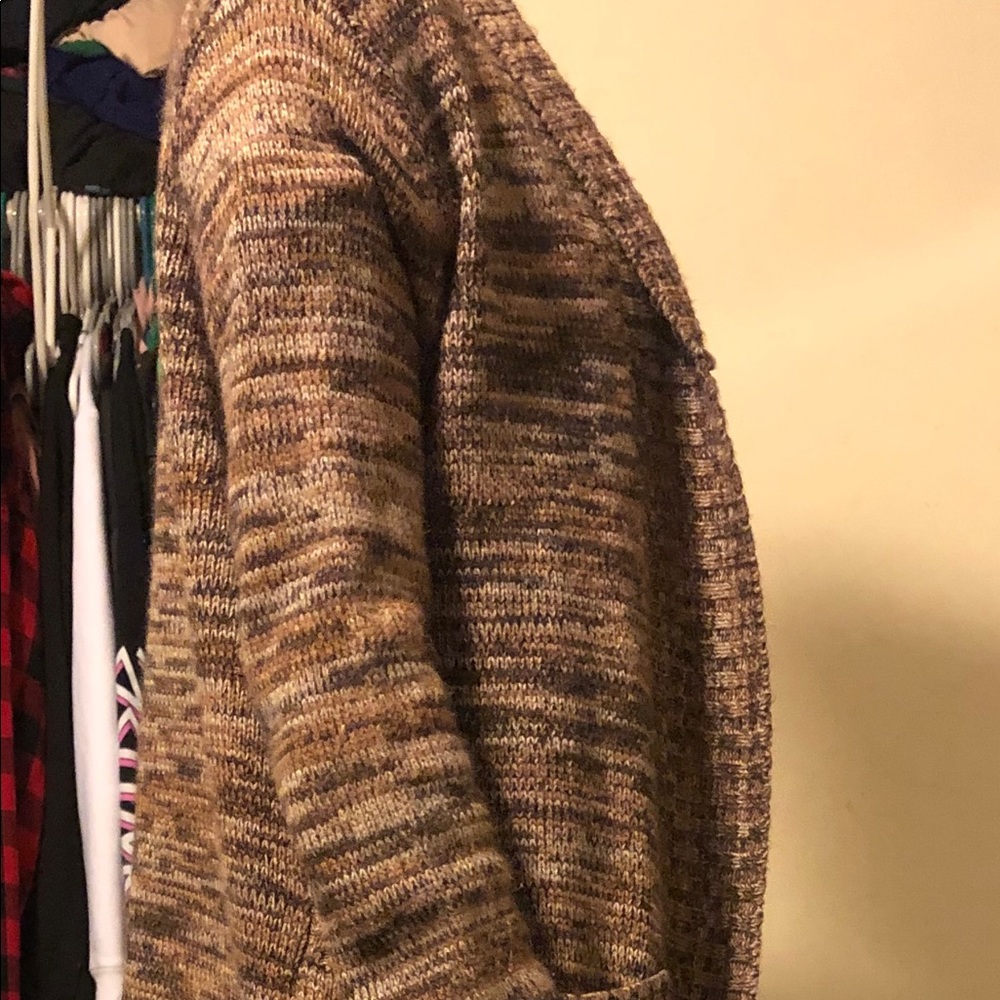 Cardigan - Picture 3 of 4